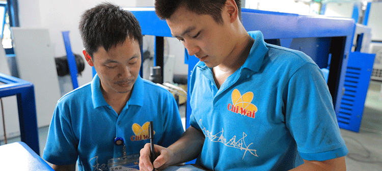 2019年浙江玉環(huán)機械展，權(quán)偉激光切割空壓機展示