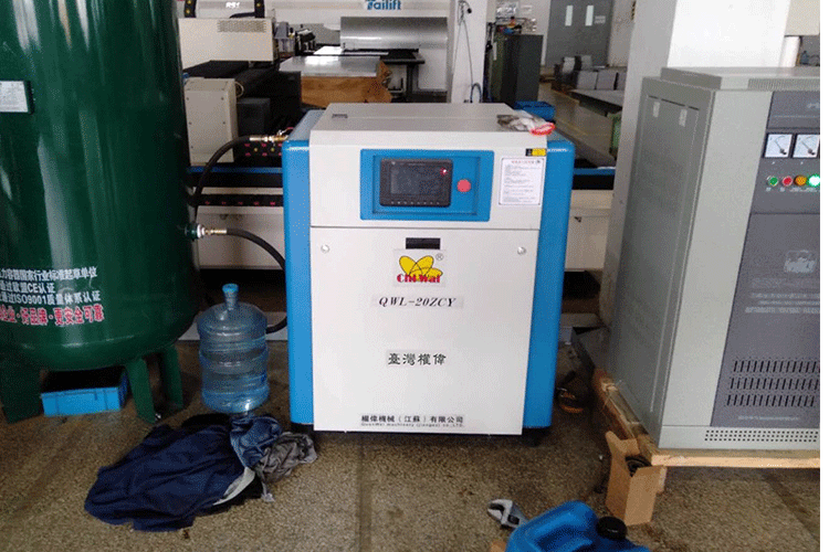 假如空壓機不配置儲氣罐會怎樣？-權(quán)偉螺桿空壓機