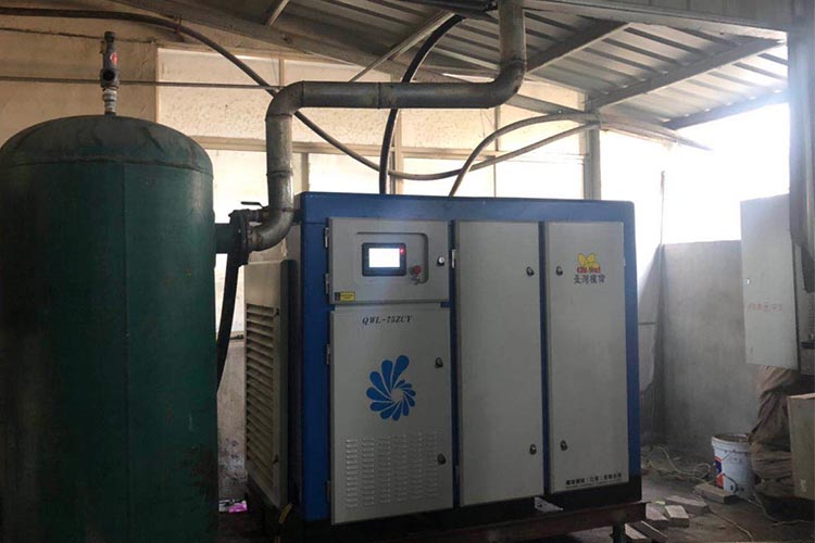 幫你算算永磁變頻的螺桿空壓機(jī)能省多少電費(fèi)！權(quán)偉螺桿空壓機(jī)廠(chǎng)家