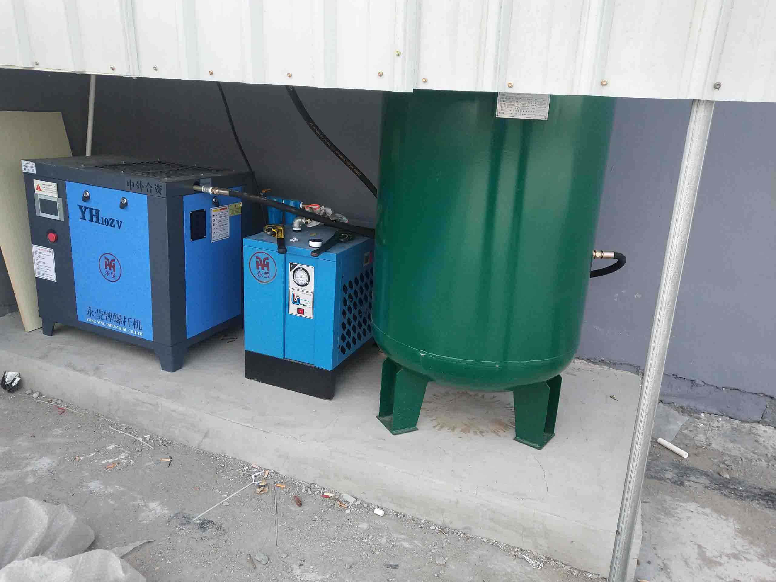 簡(jiǎn)單說(shuō)說(shuō)降溫后該怎么樣對(duì)螺桿空壓機(jī)保養(yǎng)？