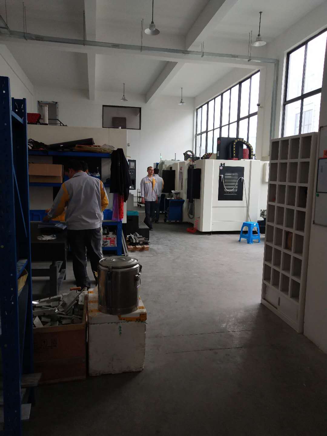 權(quán)偉無油水潤滑空壓機(jī)